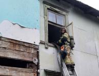 Расселённый дом загорелся на улицы Коммуны в Сормове 