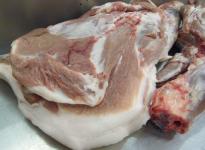Остатки антибиотиков обнаружили в мясе в Нижегородской области 