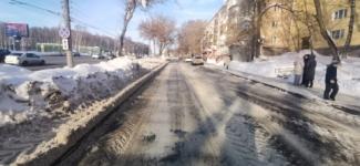 Снег на дублере проспекта Гагарина убирают по обращениям нижегородцев 
 
