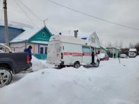 Нижегородские волонтеры спасли застрявшую в снегу скорую помощь 