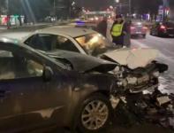 Два человека пострадали в пьяном ДТП на проспекте Гагарина 