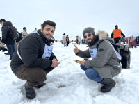 Студенты Мининского университета из Ирака и Египта освоили зимнюю рыбалку 