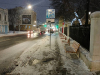 Скамейки с видом на дорогу демонтировали на Алексеевской в Нижнем Новгороде 