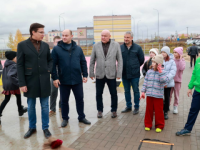 Нижегородский мэр Шалабаев проверил благоустройство в Новинках 