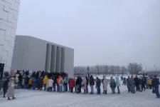 Огромная очередь на выставку «АРТ МИР» выстроилась на Нижегородской ярмарке 