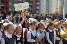 Нижегородцы в ЖК «Цветы» добились приема детей в новую школу 