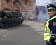 Военная техника вышла 4 мая на площадь Минина и Пожарского 