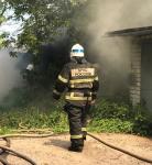 Три человека пострадали в горящем садовом домике в Нижегородской области 