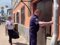 СК показал видео задержания бывшего главы соцзащиты в Богородске 