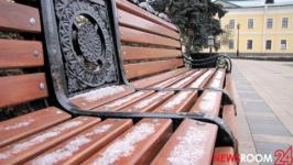 Две скамейки пропали из Александровского сада в центре Нижнего Новгорода 