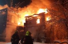 Сгоревший дом на Большой Покровской был признан аварийным в 2014 году 