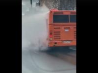 Автобус с людьми задымился в Нижнем Новгороде 