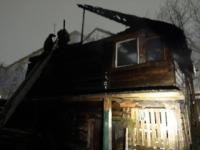 Кровля частного дома загорелась на Баумана в Нижнем Новгороде 
