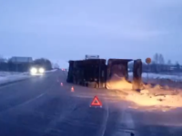 Водитель пострадал в ДТП с опрокинувшейся фурой в Дальнеконстатиновском районе 