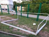 Футбольные ворота придавили ребенка на стадионе в Приокском районе 
 