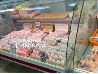 Десяток яиц за 300 рублей продают на рынке в Нижнем Новгороде 