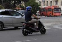 Мотоциклист и его пассажир пострадали по вине женщины-водителя в Балахне 