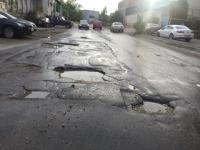 Дефекты выявили на гарантийных дорогах в центре Нижнего Новгорода 