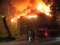 Два горевших дома тушили в Кстовском районе 3 ноября 