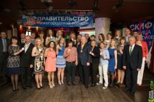 Опубликованы фотографии с церемонии вручения золотых медалей хоккеисткам нижегородского СКИФа 