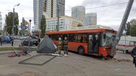 Шесть человек пострадали в ДТП с автобусом на Сенной 