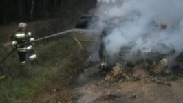 Автомобиль загорелся на дороге в Вадском районе 