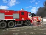 Прокуратура начала проверку из-за пожара на нефтебазе в Кстовском районе  