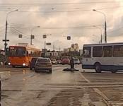 Мужчина сбит автобусом на Стрелке в Нижнем Новгороде 