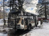 Автобус «ПАЗ» сгорел в Володарском районе 28 марта   