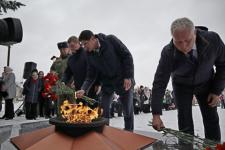 Вечный огонь зажгли на площади после благоустройства сквера в Сеченове 