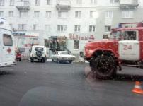 Две иномарки столкнулись на площади Горького в Нижнем Новгороде 