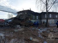Два человека пострадали при взрыве газа в расселенном доме в Лукоянове 