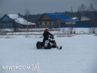 Нижегородец улетел в овраг на снегоходе 