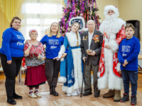 Новогодний концерт состоялся в интернате для престарелых в Чкаловске 