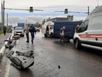 Спасатели деблокировали пострадавших в ДТП с микроавтобусом в Кстове 