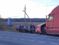 Опубликовано видео смертельного ДТП с большегрузом в Чкаловском районе 