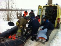 Рыбака, провалившегося под лед у метромоста, спасли в Нижнем Новгороде 6 февраля 