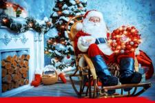 Нижегородцы могут бесплатно позвонить Деду Морозу и Снегурочке до 15 января 