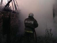 Дом под дачу сгорел в Дальнеконстантиновском районе 