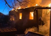 Дачный дом сгорел в садоводческом товариществе в Ленинском районе 