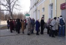 Нижегородцы выстроились в огромную очередь за билетами сахаровского фестиваля 