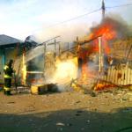 52 человека потушили пожар на продовольственном рынке в Нижнем Новгороде 