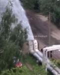 Трубу в Ленинском районе Нижнего Новгорода прорвало при испытаниях теплотрассы  