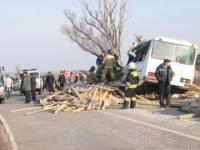 Первые фотографии с места смертельной аварии в Нижегородской области, в которой погибли 5 человек 