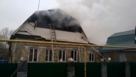 6 единиц техники тушили пожар в Дзержинске 