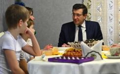 Нижегородский губернатор посетил семью мобилизованного в Сосновском районе 