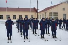 Более 10 тысяч военнослужащих Западного военного округа соревновались на лыжах в Рождественские праздники 