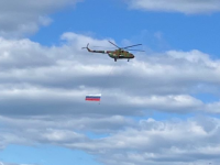 Вертолеты с флагами Росгвардии и ВВС сняли над Нижним Новгородом 