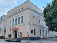 Приямки в здании нижегородского кинотеатра «Орленок» отремонтируют до 20 октября
 
