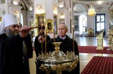 Владимир Путин посетил Воскресенский кафедральный собор в Арзамасе 